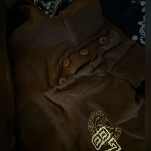 Brown crewneck